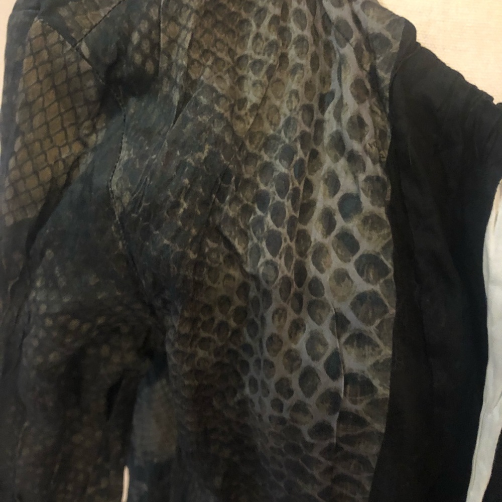 Prada silk python print jacket - Picture 5 of 7